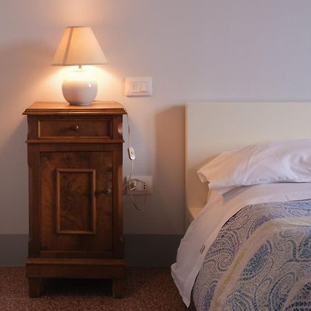 Vicolo Folletto Home Reggio Emilia Room photo