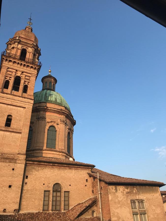 Vicolo Folletto Home Reggio Emilia Exterior photo